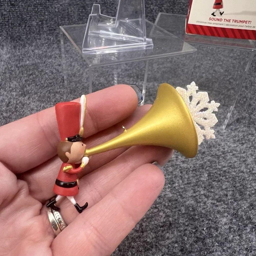 2014 Hallmark Sound The Trumpet Limited Edition Miniature Ornament LPR3353 New
